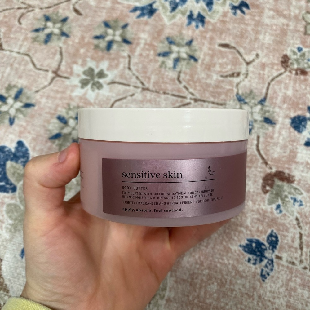 Body Works Sensitive Skin Colloidal Oatmeal Body Butter 65 oz‎ 185g